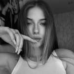 Кіра, 24 года